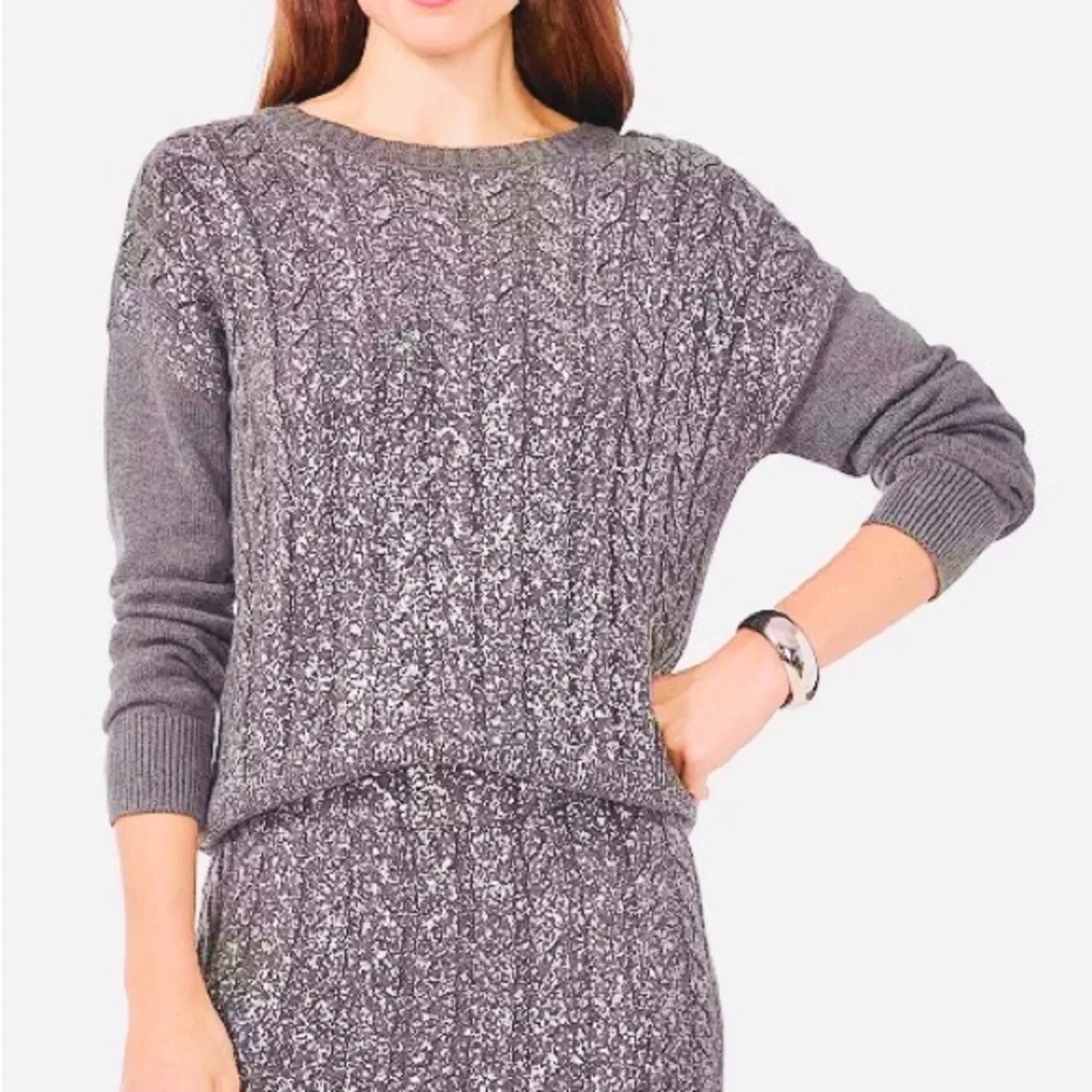 nwt Vince Camuto Metallic Knit Crew Neck Sweater Cable Knit Front Silver Grey